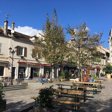 Le Saint Jean Daire Melun Dış mekan fotoğraf